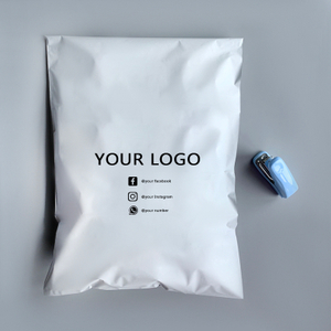 Plastic Custom Poly Mailer Mailing Packaging Bags for Clothing with Your Own Brand