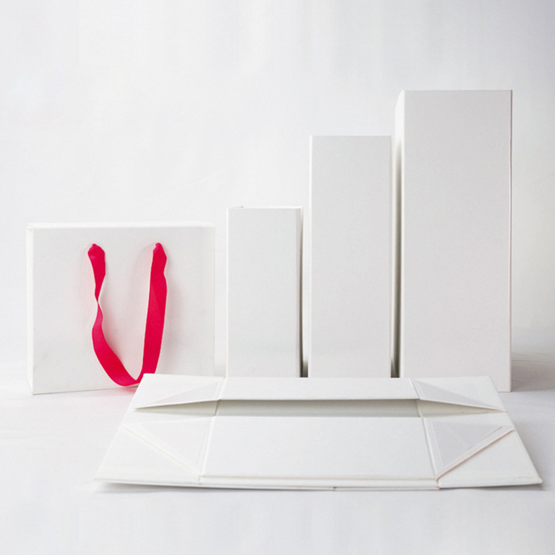 Luxury Magnetic Closure Gift Paper Boxes Bridesmaid Gift Wedding Birthdays Graduations